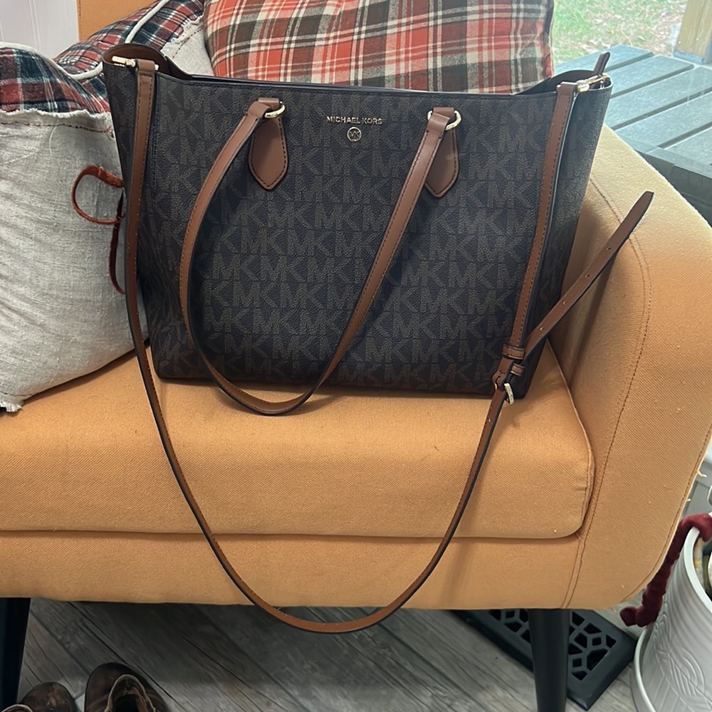 NWT Michael Kors large tote 3-1 purse/wallet/tote